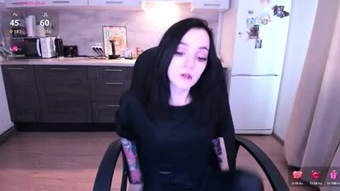 Lina 3  1715622743 online show from 13, 10, 2025