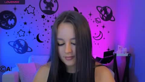 Snapshot of linaa_dolly chatting on 21, 7, 2026 linaa_dolly online show from 21, 7, 2026