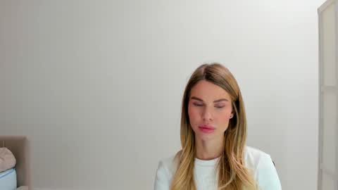 Snapshot of linabey chatting on 20, 10, 2025 linabey online show from 20, 10, 2025