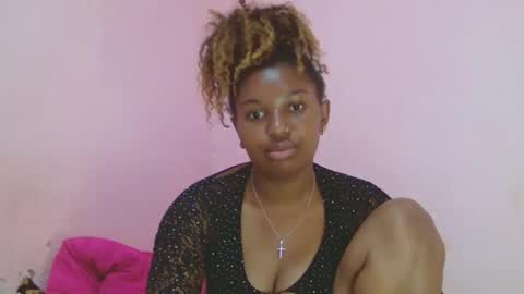 linah1123 online show from 2, 10, 2025