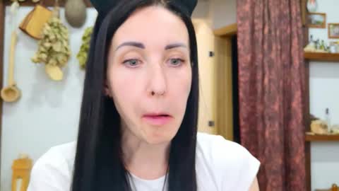 Snapshot of linalivee chatting on 29, 4, 2026 LinaLivee online show from 29, 4, 2026