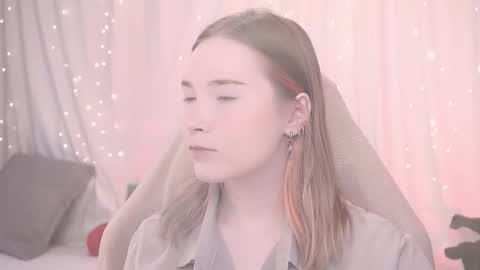 Lina online show from 5, 11, 2025