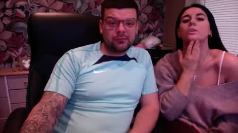 lincolnshirecouple21 online show from 4, 12, 2025