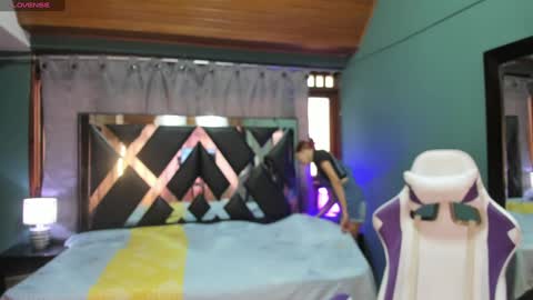  Linda  online show from 31, 12, 2024