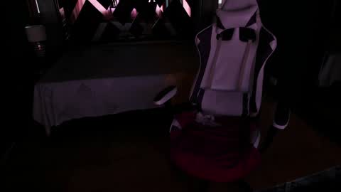  Linda  online show from 27, 1, 2025