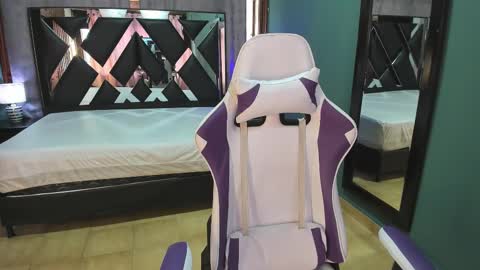  Linda  online show from 1, 3, 2025