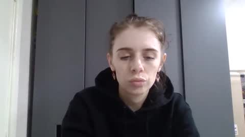 Snapshot of linda_katis chatting on 3, 3, 2025 linda_katis online show from 3, 3, 2025