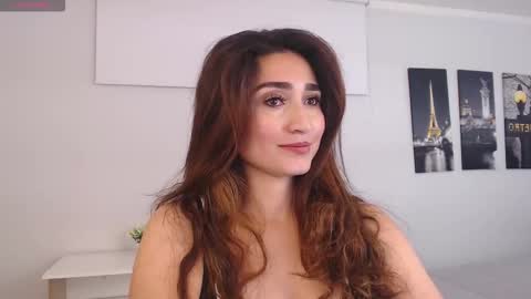 Snapshot of linda_morgan1 chatting on 3, 3, 2026 Maria Paula online show from 3, 3, 2026