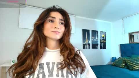 Snapshot of linda_morgan1 chatting on 10, 5, 2026 Maria Paula online show from 10, 5, 2026