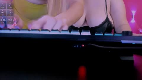 linda_save online show from 8, 3, 2026