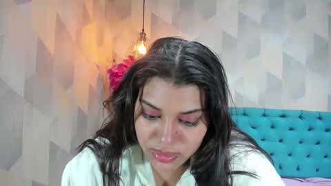 Snapshot of lindabreexlove chatting on 11, 6, 2026 online show from 11, 6, 2026