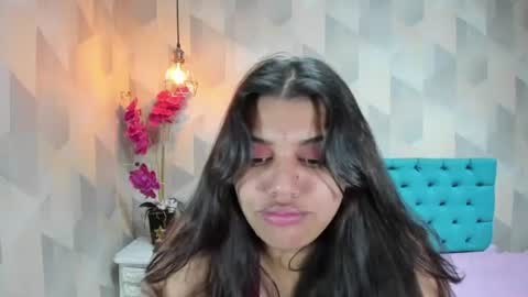 Snapshot of lindabreexlove chatting on 25, 6, 2026 online show from 25, 6, 2026