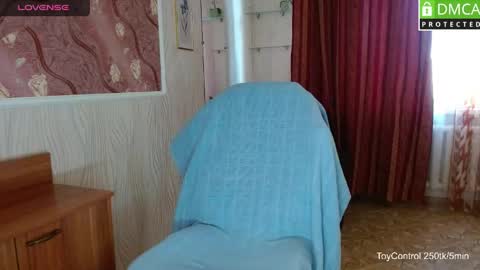 Snapshot of lindaernestine chatting on 21, 4, 2026 LindaErnestine online show from 21, 4, 2026