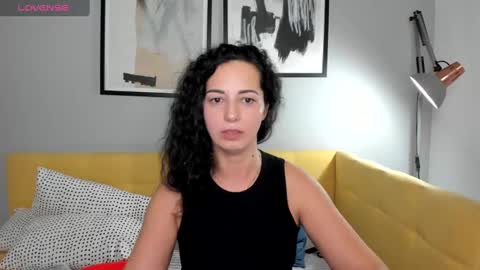Snapshot of lindainsatiable chatting on 24, 2, 2025 Linda online show from 24, 2, 2025