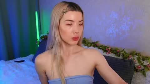 Snapshot of lindathackerr chatting on 18, 5, 2026 Linda online show from 18, 5, 2026