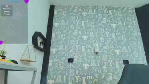  Lindsey  online show from 5, 12, 2025