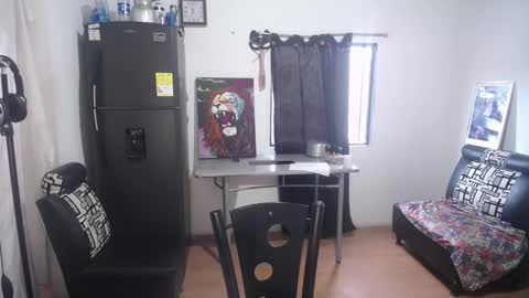 lindsey_2023 online show from 25, 1, 2025