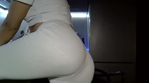 Anna online show from 11, 11, 2025