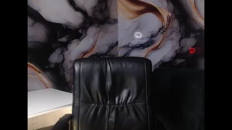 ling ling24 online show from 21, 2, 2025