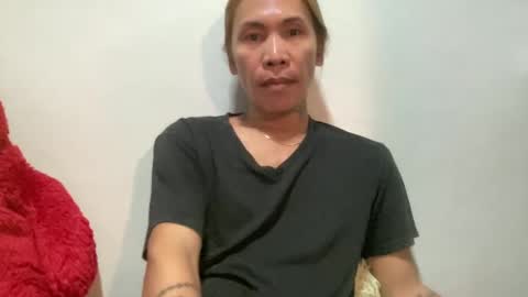 Snapshot of lingkure_69ts chatting on 4, 1, 2025 weng bustamante online show from 4, 1, 2025