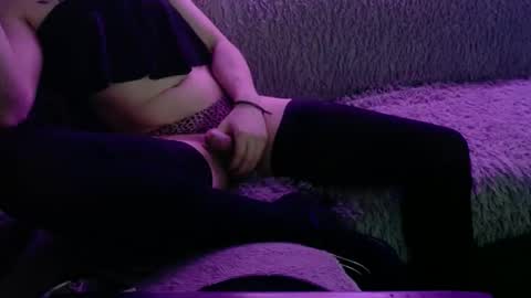 Snapshot of linkcd chatting on 12, 2, 2025 CandyPop online show from 12, 2, 2025