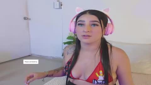 Snapshot of linoshka_1 chatting on 1, 2, 2026 Luciana online show from 1, 2, 2026