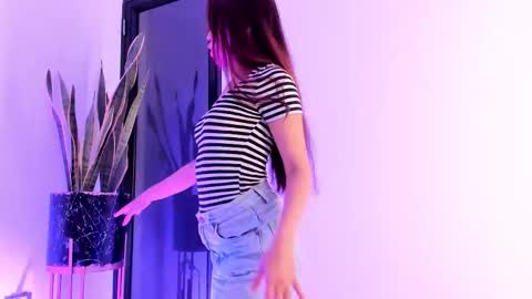 Snapshot of liorah_wolf chatting on 3, 3, 2026 Liorah wolf online show from 3, 3, 2026