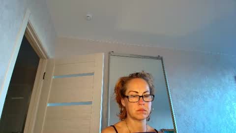Snapshot of lioraweiss chatting on 20, 6, 2026 Liora Weiss online show from 20, 6, 2026