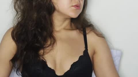 Snapshot of lipnotize chatting on 11, 6, 2026 Lipnotize by Avesso online show from 11, 6, 2026