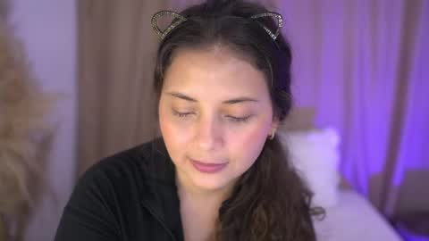 Lily see u on december 2 online show from 14, 10, 2025