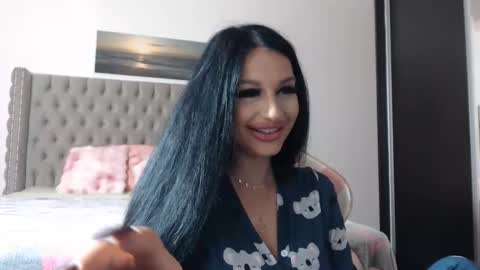 Lisa online show from 18, 10, 2025