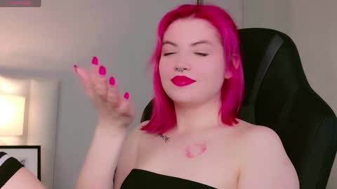 lissi online show from 7, 2, 2025