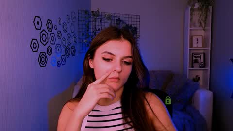 Lisa online show from 1, 12, 2025