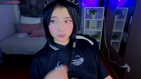 Snapshot of lisa_dolly_nyx chatting on 28, 6, 2026 lisa dolly nyx online show from 28, 6, 2026