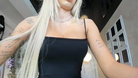 onlyfans-lisaakira instagram-lisaakira9  twitter-lisaakira4 online show from 10, 3, 2025