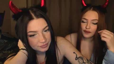 Lisa and Den online show from 27, 10, 2025