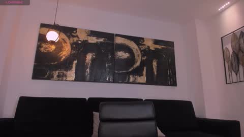 Lisa  Flowers online show from 14, 3, 2026