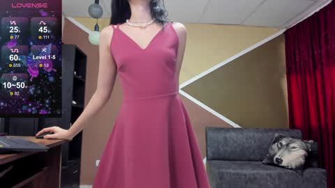 Lisa Gray Independent Model online show from 28, 1, 2025