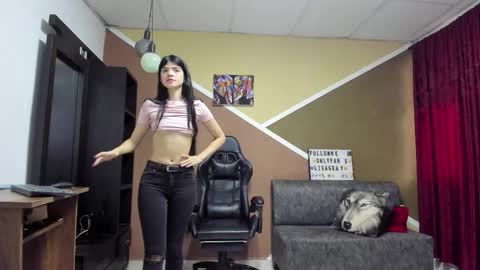 Snapshot of lisagray_1 chatting on 24, 3, 2026 Lisa Gray Independent Model online show from 24, 3, 2026