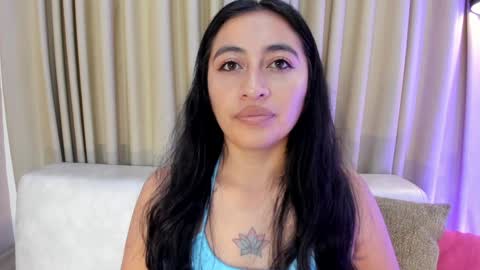 Snapshot of lisahadwiin chatting on 23, 12, 2024 LisaHadwiin online show from 23, 12, 2024