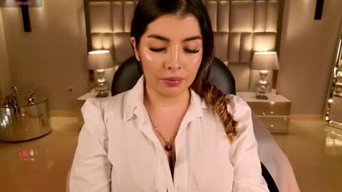 LISA MONROE online show from 17, 12, 2025