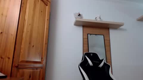 Snapshot of lisaskybaby chatting on 19, 2, 2025 Lisaskybaby online show from 19, 2, 2025