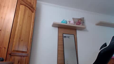 Snapshot of lisaskybaby chatting on 19, 1, 2026 Lisaskybaby online show from 19, 1, 2026