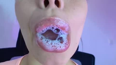 Snapshot of lisbet_21x chatting on 22, 11, 2025 Lisbet online show from 22, 11, 2025