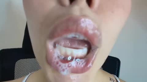 Snapshot of lisbet_21x chatting on 27, 11, 2025 Lisbet online show from 27, 11, 2025