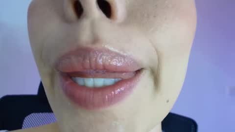 Snapshot of lisbet_21x chatting on 21, 12, 2025 Lisbet online show from 21, 12, 2025