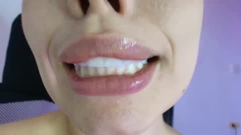 Snapshot of lisbet_21x chatting on 22, 12, 2025 Lisbet online show from 22, 12, 2025