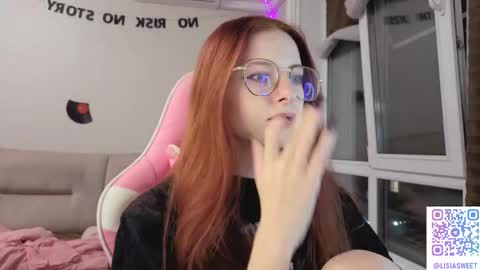 Snapshot of lisiasweet chatting on 28, 10, 2025 Lika online show from 28, 10, 2025