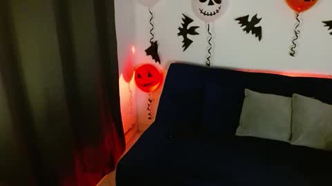  Liss  online show from 30, 10, 2025