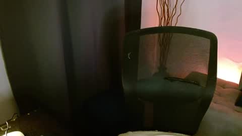 Snapshot of liss_petty chatting on 25, 6, 2026 Liss online show from 25, 6, 2026